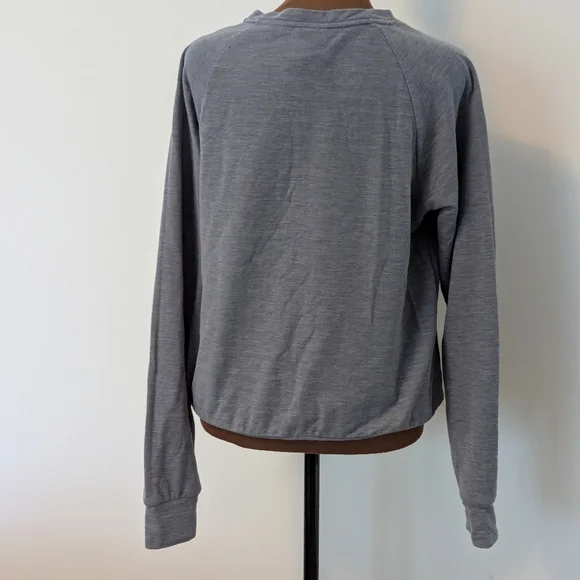 The North Face Women's Westbrae Knit Tencel Crew With Pocket Logo Gray, Sz M - Picture 3 of 6